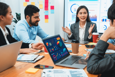 young-asian-businesswoman-presenting-data-analysis-dashboard-tv-screen-modern-meeting-business-presentation-with-group-business-people-conference-room-concord